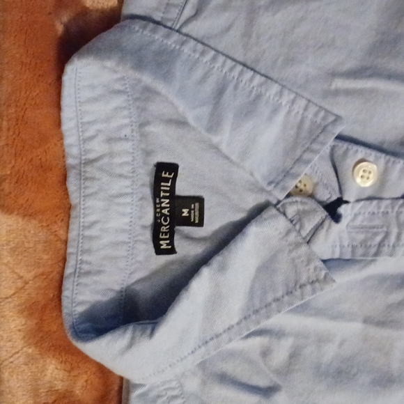 Ladies button up shirt - Picture 2 of 4
